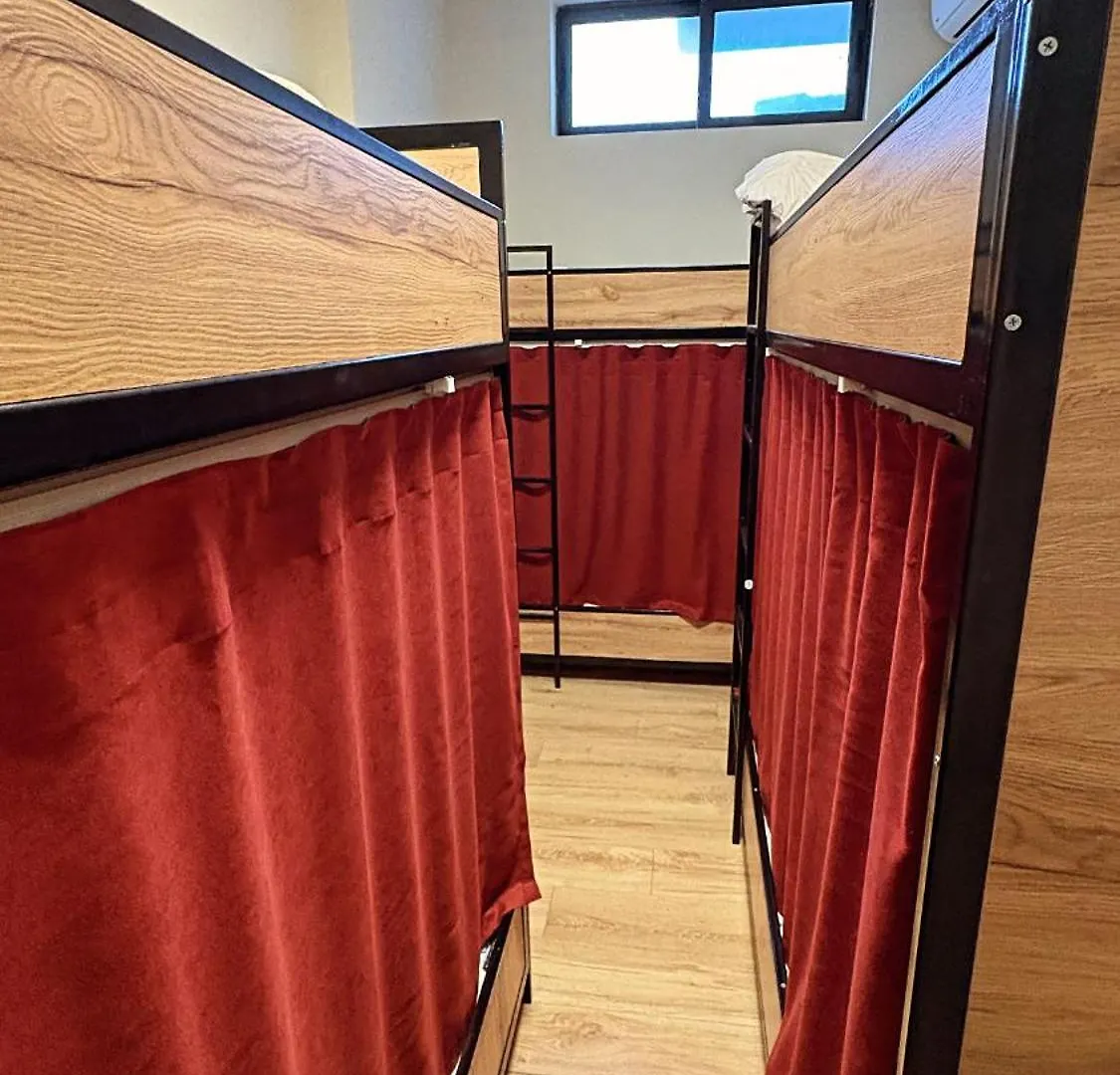 Hostel Chilli Tiran