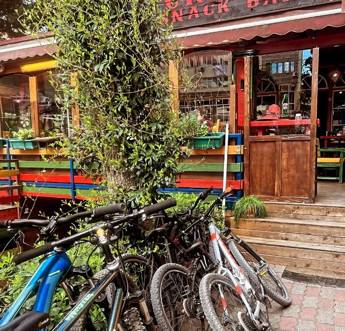 Hostel Chilli Tirana
